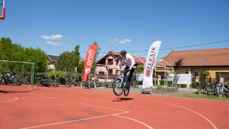 pedalare spre schimbare