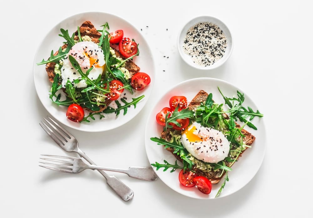 Salata de quinoa si ou posat