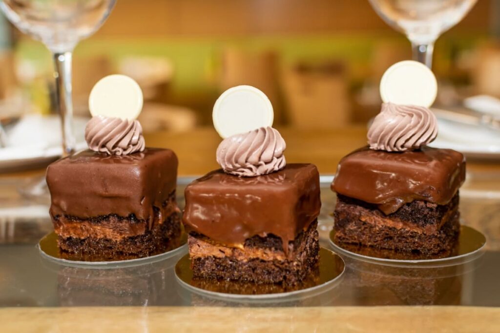 Ingrediente pentru amandine de casă